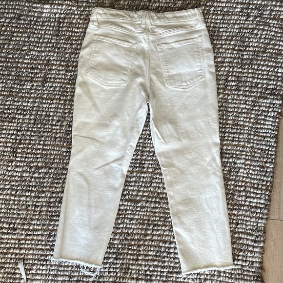 Good American Jeans - Picture 3 of 5